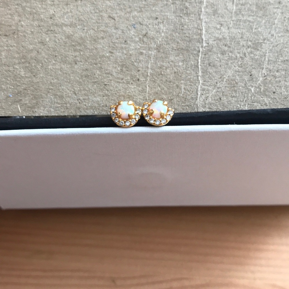 Argento Vivo created opal earrings stud